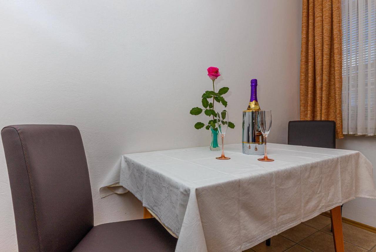 Vacattio Apartment 2 Криквеница Екстериор снимка