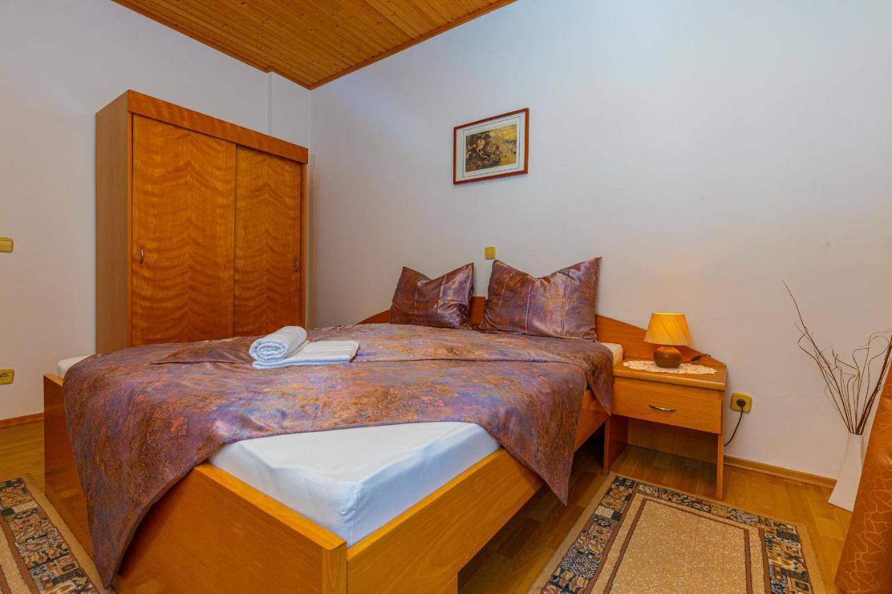 Vacattio Apartment 2 Криквеница Екстериор снимка